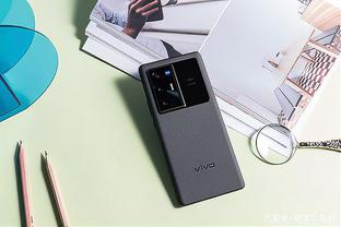 Hà Nội tĩnh lặng trong sáng mùng 1 Tết Bính Ngọ 2026 -0