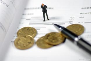 Hà Nội tĩnh lặng trong sáng mùng 1 Tết Bính Ngọ 2026 -0